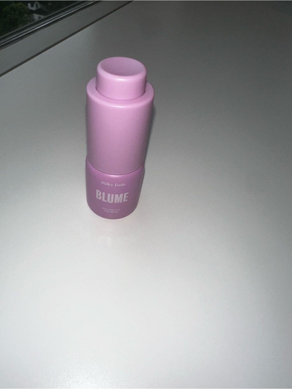 BLUME Milky Fade Stick Highlighter — Soft Pink Radiance